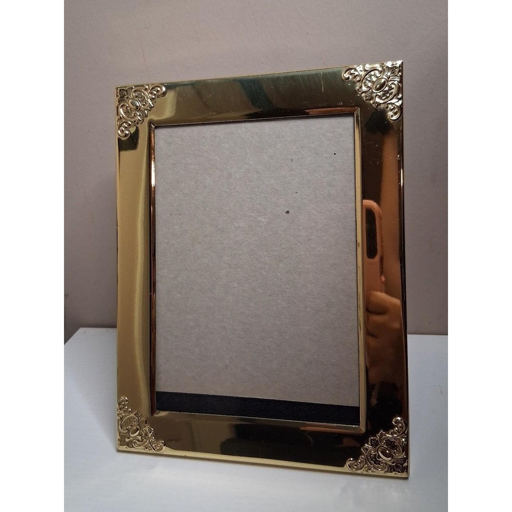 Gold Tone Ornate Corner Picture Frame 4.5x6.5 Photo Frame Tabletop